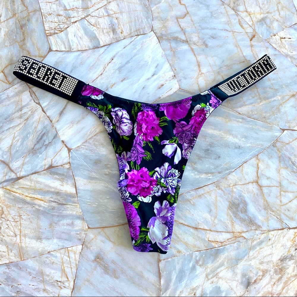 NWT Victoria's secret VERY SEXY Bombshell Shine Strap Thong Panties panty